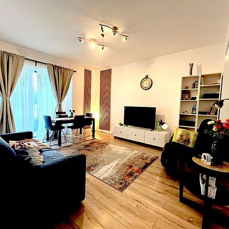 Novum Comfort Bukarest Exteriör bild